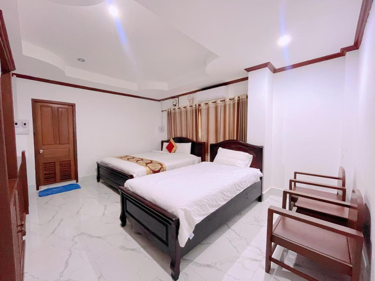 Vangvieng Sisavang Mountain View Hotel 万荣 外观 照片