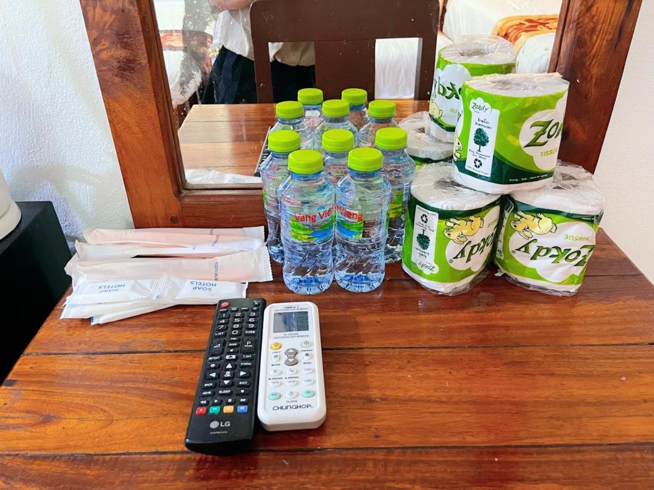 Vangvieng Sisavang Mountain View Hotel 万荣 外观 照片