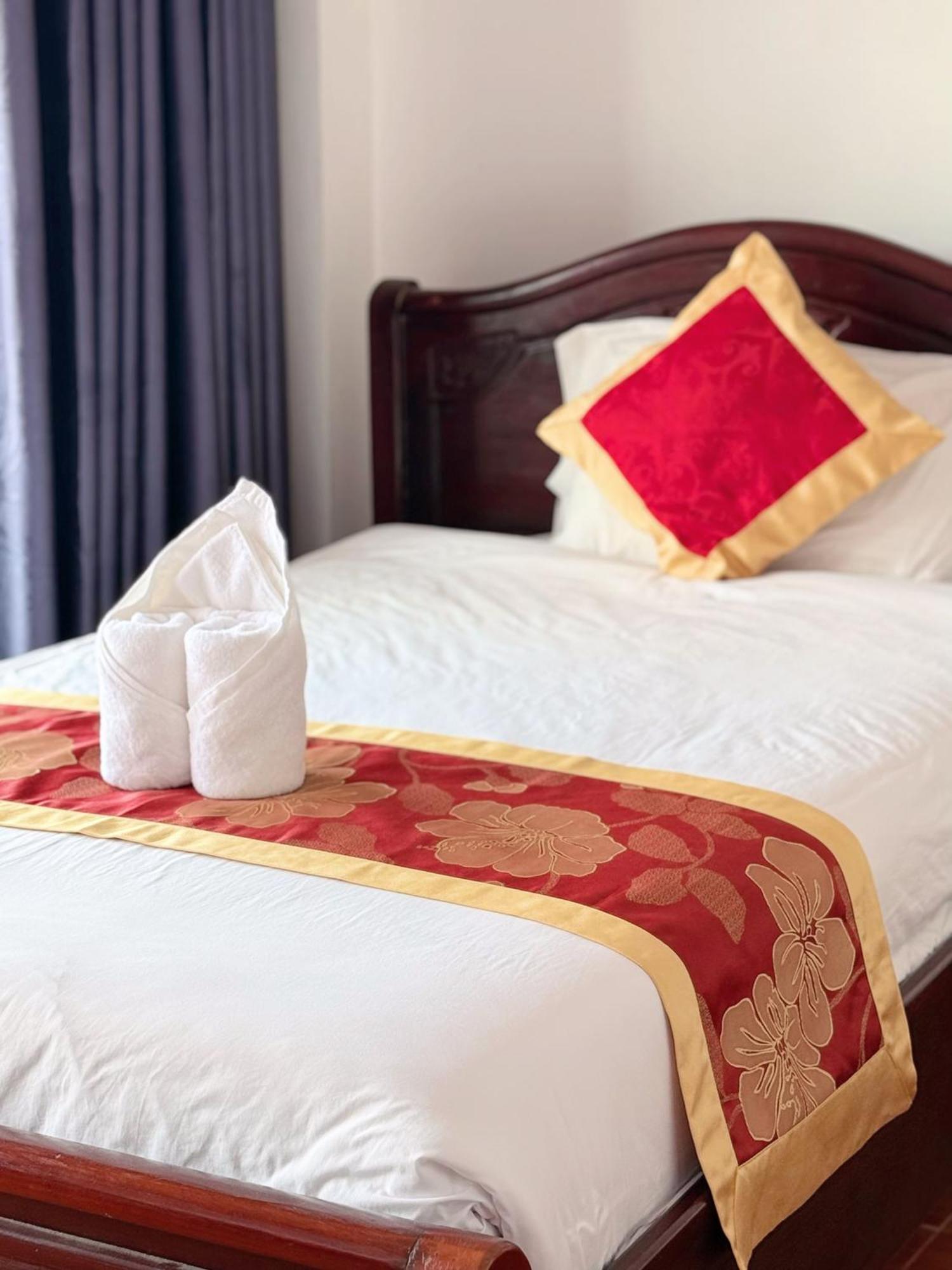 Vangvieng Sisavang Mountain View Hotel 万荣 外观 照片