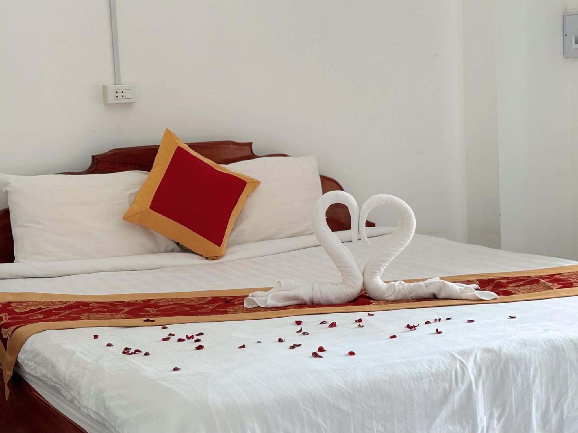 Vangvieng Sisavang Mountain View Hotel 万荣 外观 照片